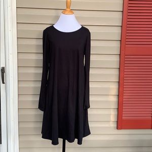 New Directions women’s black long sleeve dress